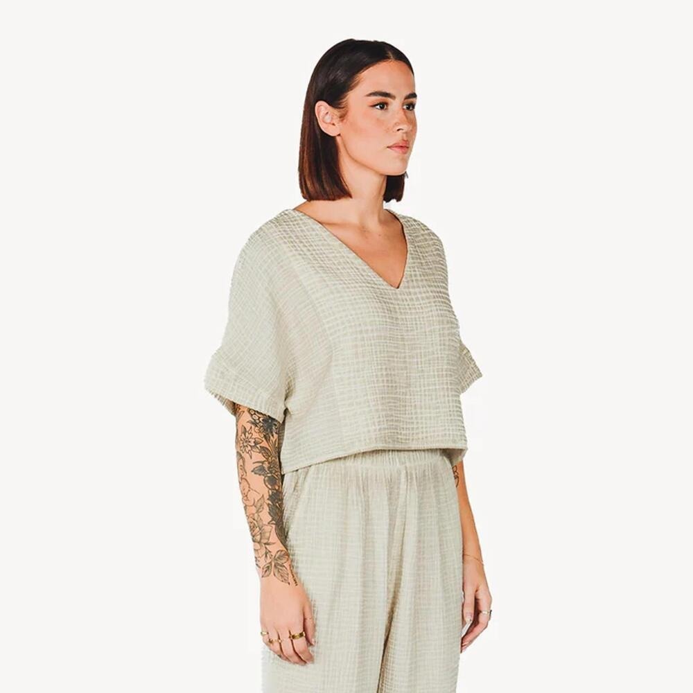 POKOLOKO Crinkle Boat Top Women One Size Like New